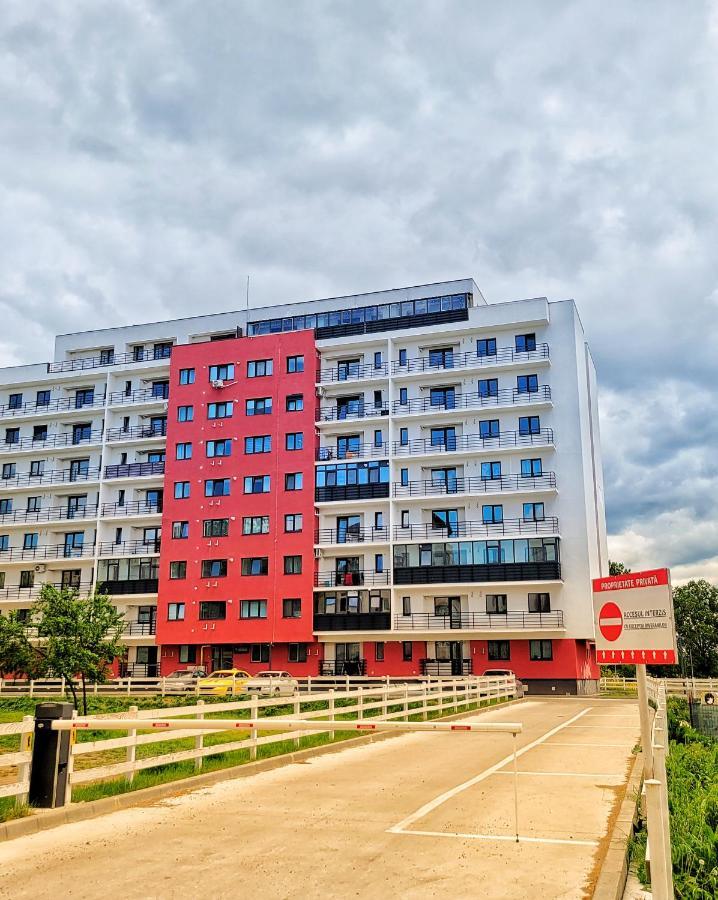 Delux Suite Bacău Exterior photo