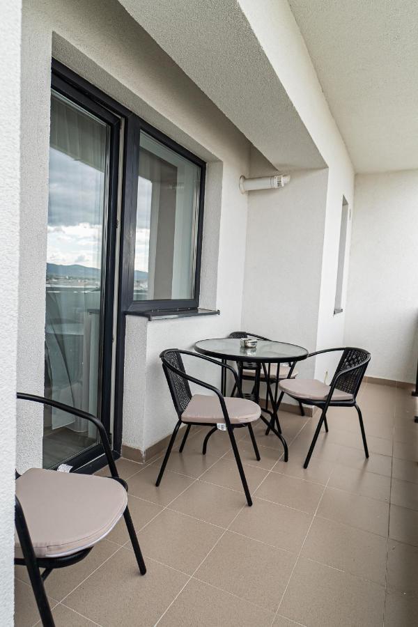 Delux Suite Bacău Exterior photo